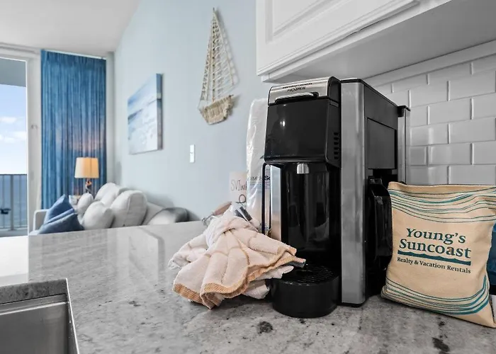 Lighthouse 1709 By Youngs Suncoast Gulf Shores