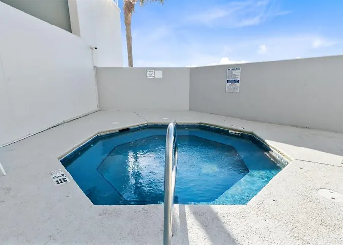 Apartment Lighthouse 1709 By Youngs Suncoast Gulf Shores